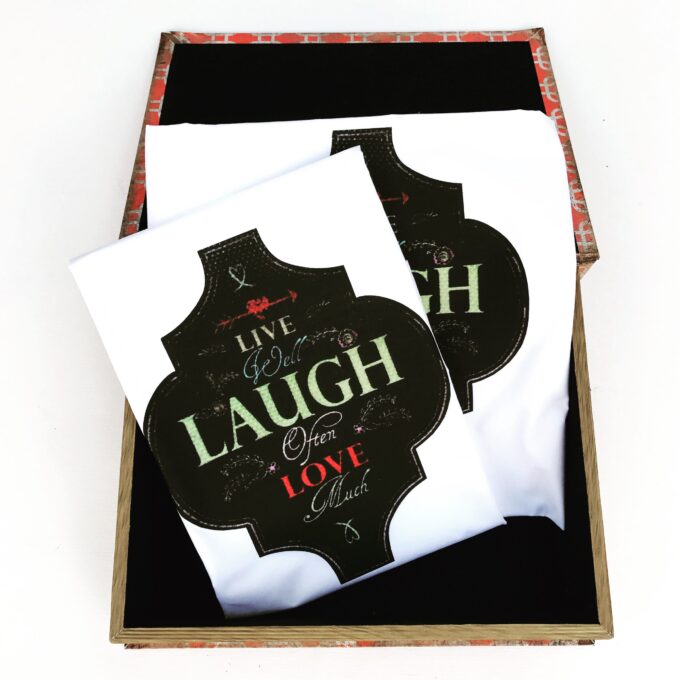 ציפיות בקופסה מתנה מיוחדת בשבילה