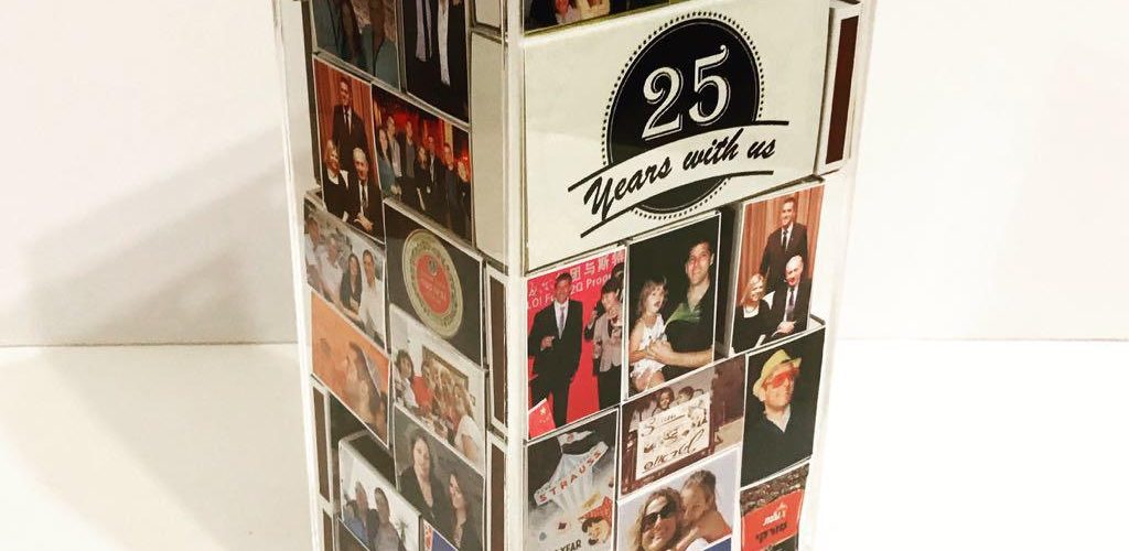 מתנה למנהל שפורש אלבום תמונות ע"ג קופסאות גפרורים