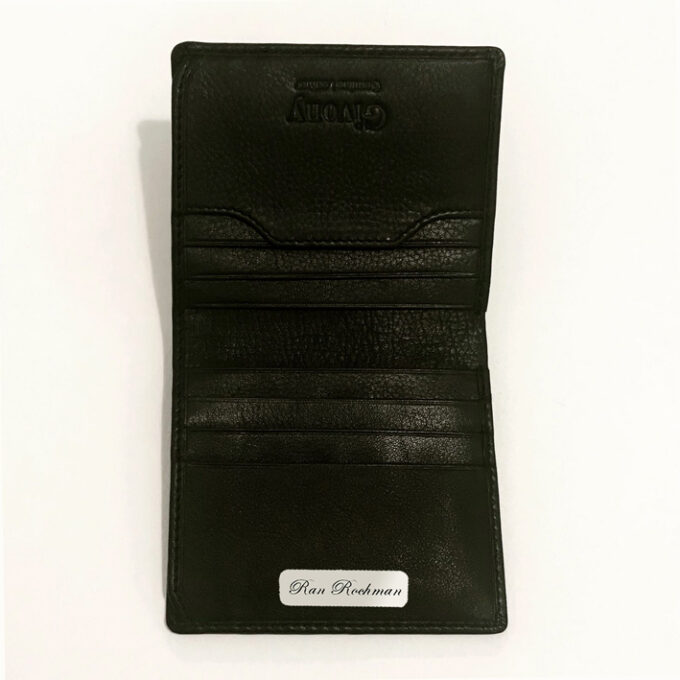 ארנק לגבר3 ארנק לגבר עם הטבעת שם