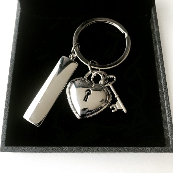 מחזיק מפתחות מעוצב