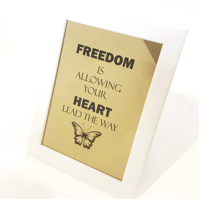 תמונה עם מסר על חופש מתנה לפסח