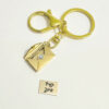 מחזיק מפתחות מעטפה זהב